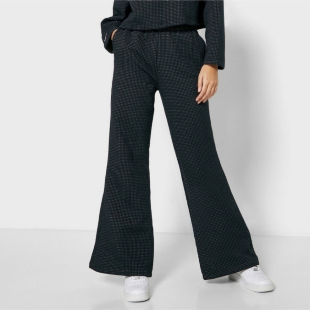 Nike Techpack Black Printed High Rise Fleece Flare Wide Leg Sweatpants
